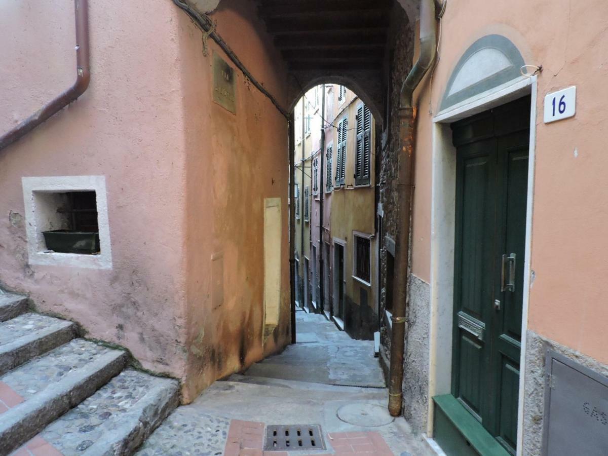 特拉罗La Casa Nel Borgo公寓 外观 照片