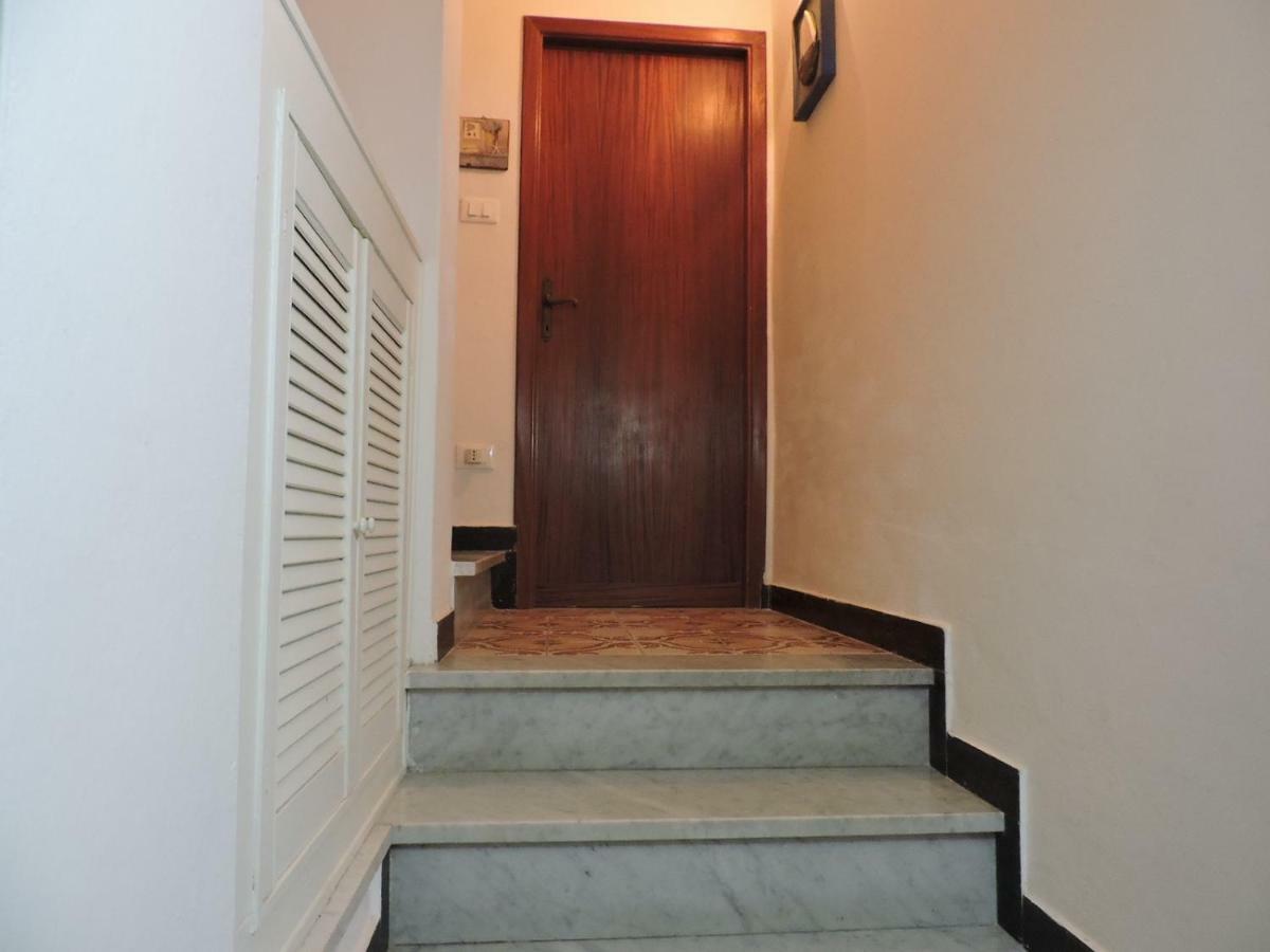 特拉罗La Casa Nel Borgo公寓 外观 照片